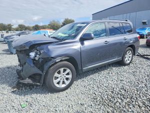 Toyota Highlander 3.5L 6 2013
