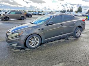 Kia Optima LX 2.4L 4 2013