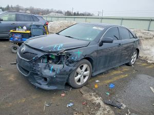 Toyota Camry SE 3.5L 6 2011