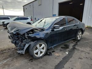 Volkswagen Passat 1.8L 4 2014
