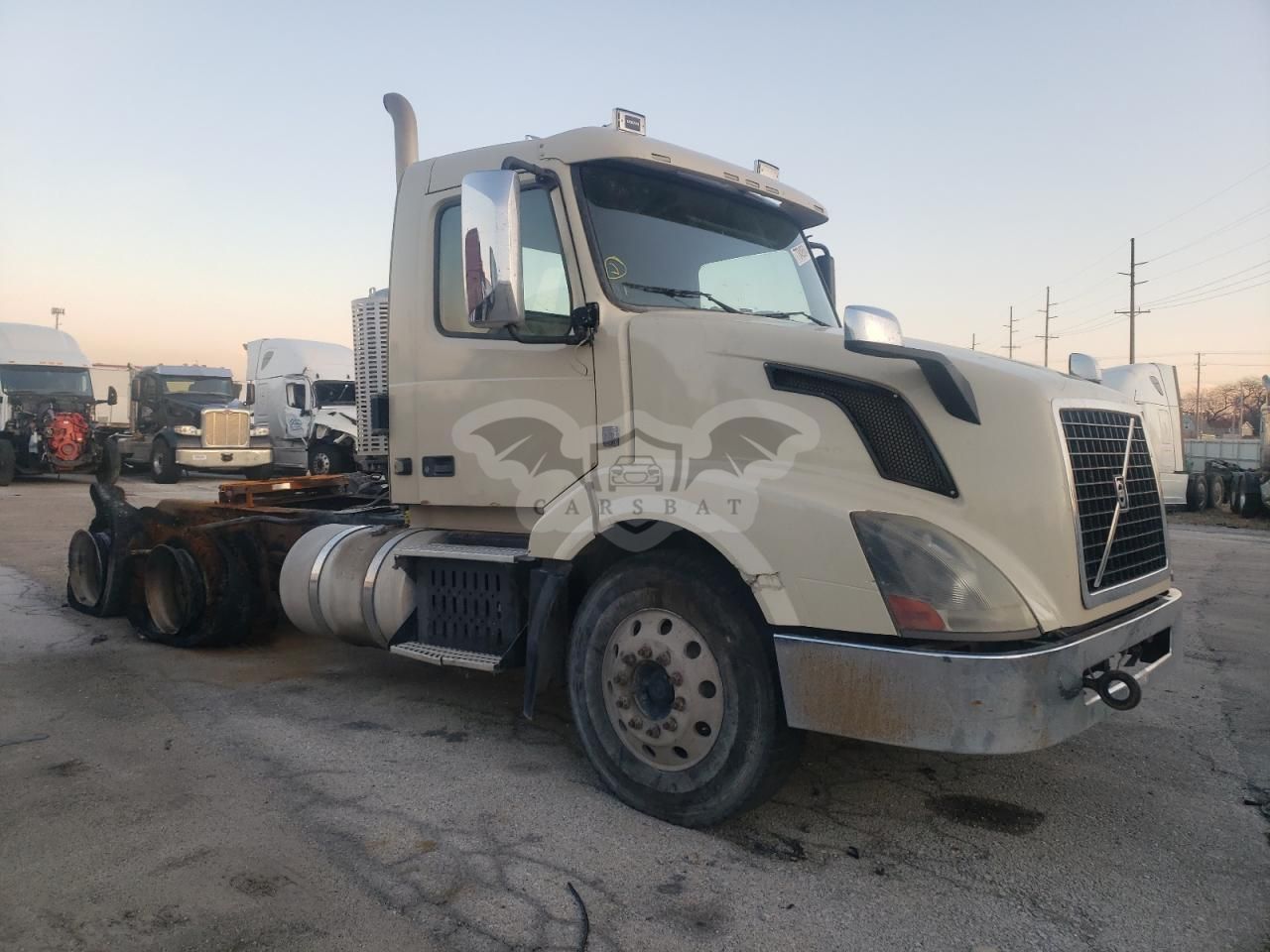 Volvo VN VNL 12.8L 6 2011