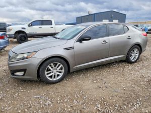 Kia Optima LX 2.4L 4 2013