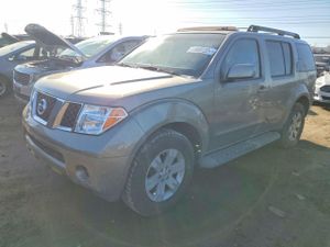 Nissan Pathfinder LE 4.0L 6 2006