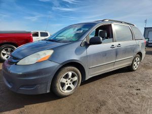 Toyota Sienna CE 3.3L 6 2006