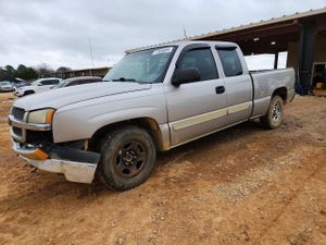 Chevrolet Silverado 1500 C1500 5.3L 8 2004