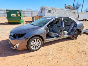 Toyota Camry L 2.5L 4 2014