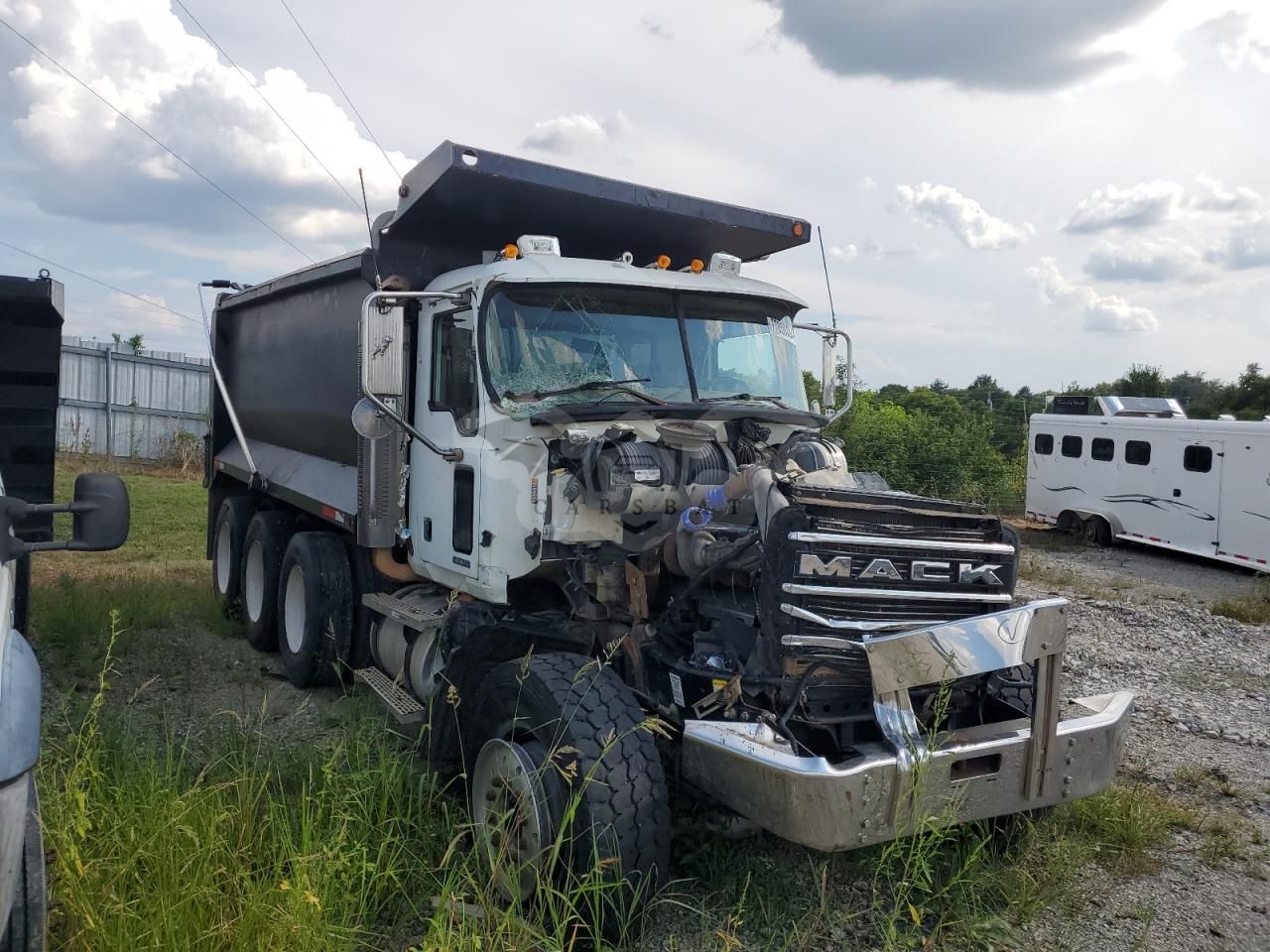 Mack 700 CV700 11.9L 6 2007