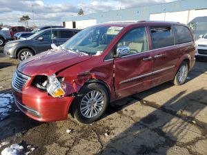 Chrysler Town & Country LIMITED 3.6L 6 2012