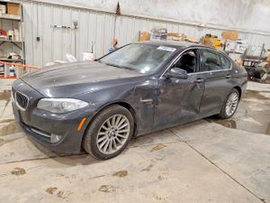 BMW 5 Series XI 3.0L 6 2012