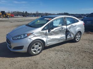 Ford Fiesta SE 1.6L 4 2014