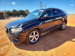 Audi Q3 2.0L 4 2015