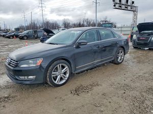 Volkswagen Passat SEL 2.0L 4 2012