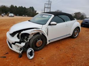 Volkswagen Beetle R-LINE 2 L 4 2015