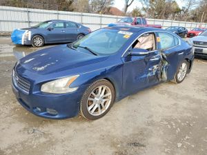 Nissan Maxima S 3.5L 6 2010