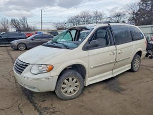 Chrysler Town & Country 3.8L 6 2006