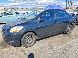Toyota Yaris 1.5L 4 2010