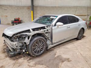Lexus LS 460 4.6L 8 2013