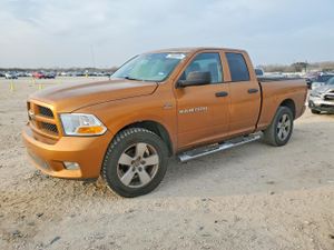 Dodge RAM ST 5.7L 8 2012