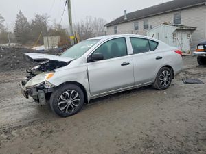 Nissan Versa S 1.6L 4 2014