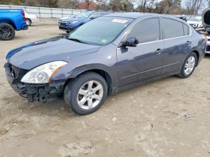Nissan Altima BASE 2.5L 4 2010