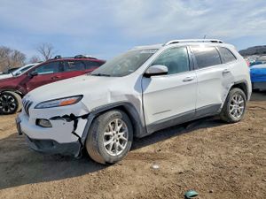 Jeep Cherokee LATITUDE 2.4L 4 2015