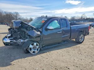 Chevrolet Silverado 1500 C1500 LT 5.3L 8 2011