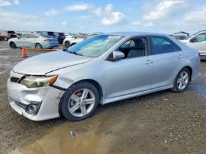 Toyota Camry L 2.5L 4 2014