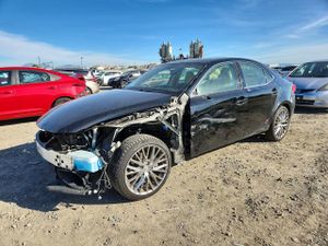 Lexus IS 2.5L 6 2014