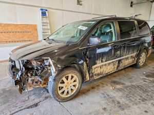 Chrysler Town & Country TOURING 3.6L 6 2013