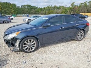 Hyundai Sonata SE 2.4L 4 2013