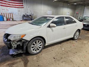 Toyota Camry L 2.5L 4 2013