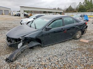 Toyota Camry BASE 2.5L 4 2012
