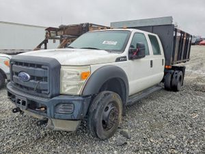 Ford F-450 6.8L 10 2015