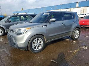Kia Soul + 2.0L 4 2015