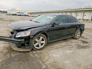 Volkswagen Passat SE 2.5L 5 2013