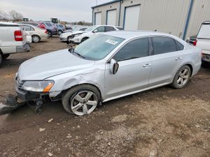Volkswagen Passat SE 2.5L 5 2012