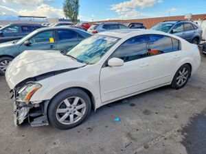Nissan Maxima SE 3.5L 6 2006