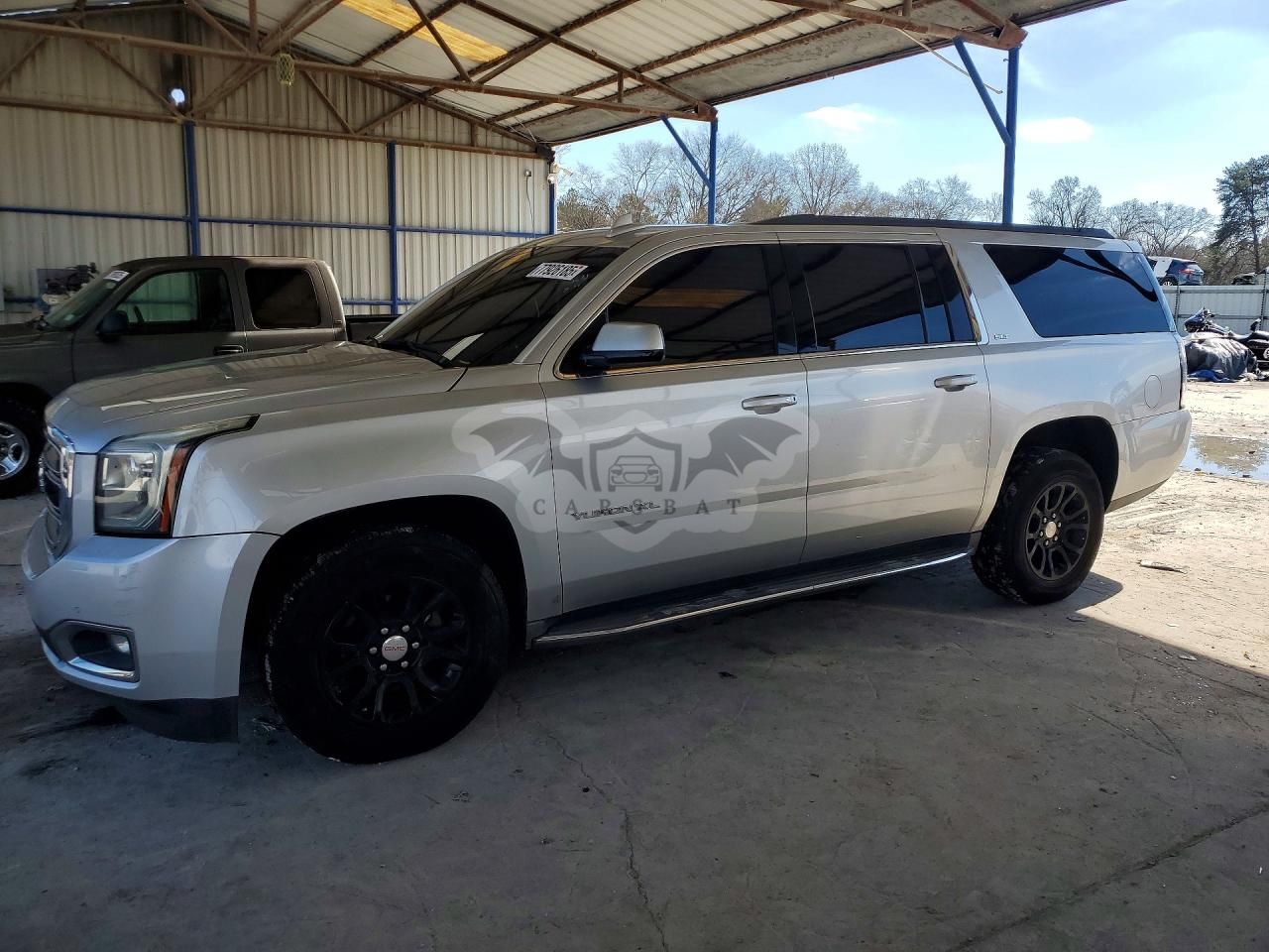 GMC Yukon K1500 SLT 5.3L 8 2017
