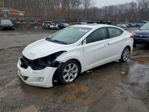 Hyundai Elantra GLS 1.8L 4 2013