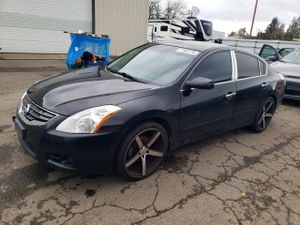 Nissan Altima BASE 2.5L 4 2012