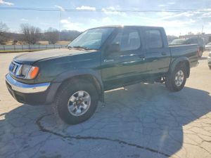 Nissan Frontier CREW CAB XE 3.3L 6 2000