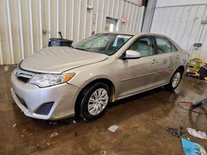 Toyota Camry L 2.5L 4 2013