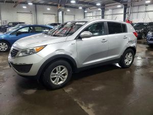 Kia Sportage LX 2.4L 4 2011