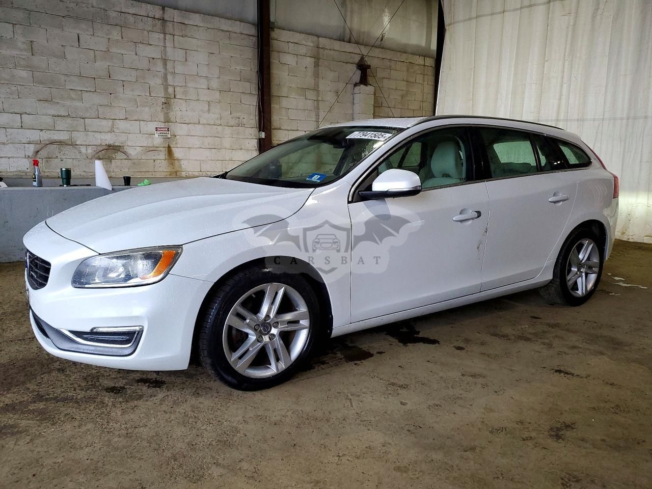 Volvo V60 2.0L 4 2015