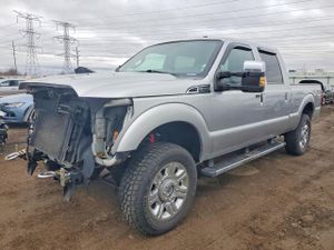 Ford F-250 6.2L 8 2015
