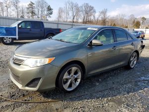 Toyota Camry L 2.5L 4 2013