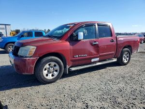 Nissan Titan 5.6L 8 2005