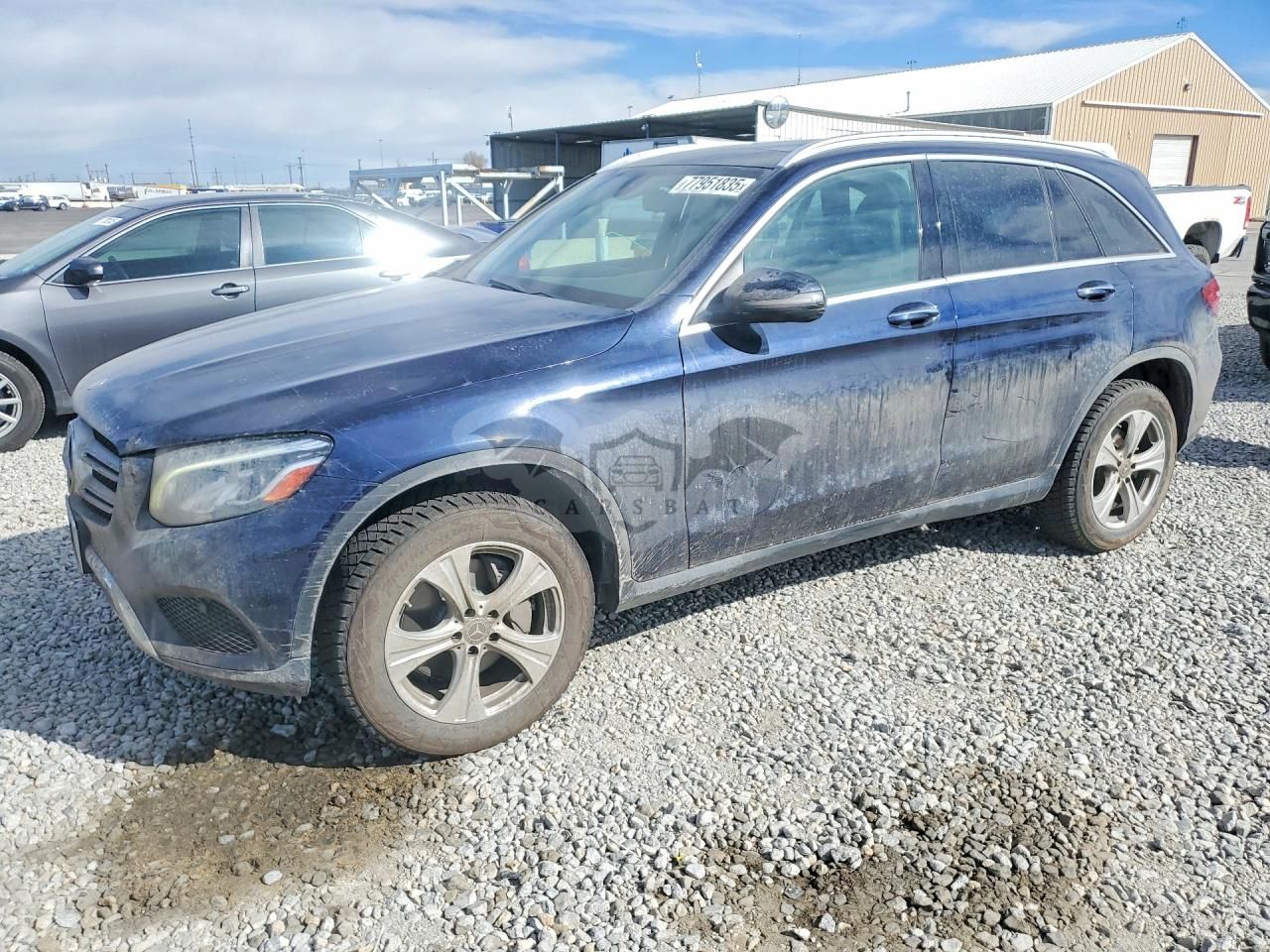 Mercedes-Benz GLC 300 4MATIC 2.0L 4 2017