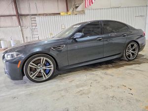 BMW M5 4.4L 8 2014