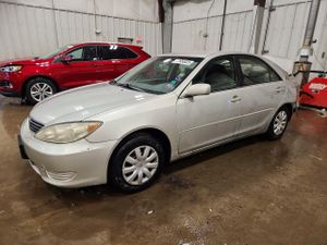 Toyota Camry LE 2.4L 4 2005
